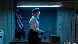 Чувак связал ва трахнул дознавателя